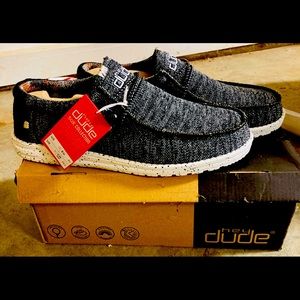 NWT Men’s Hey Dude Shoes